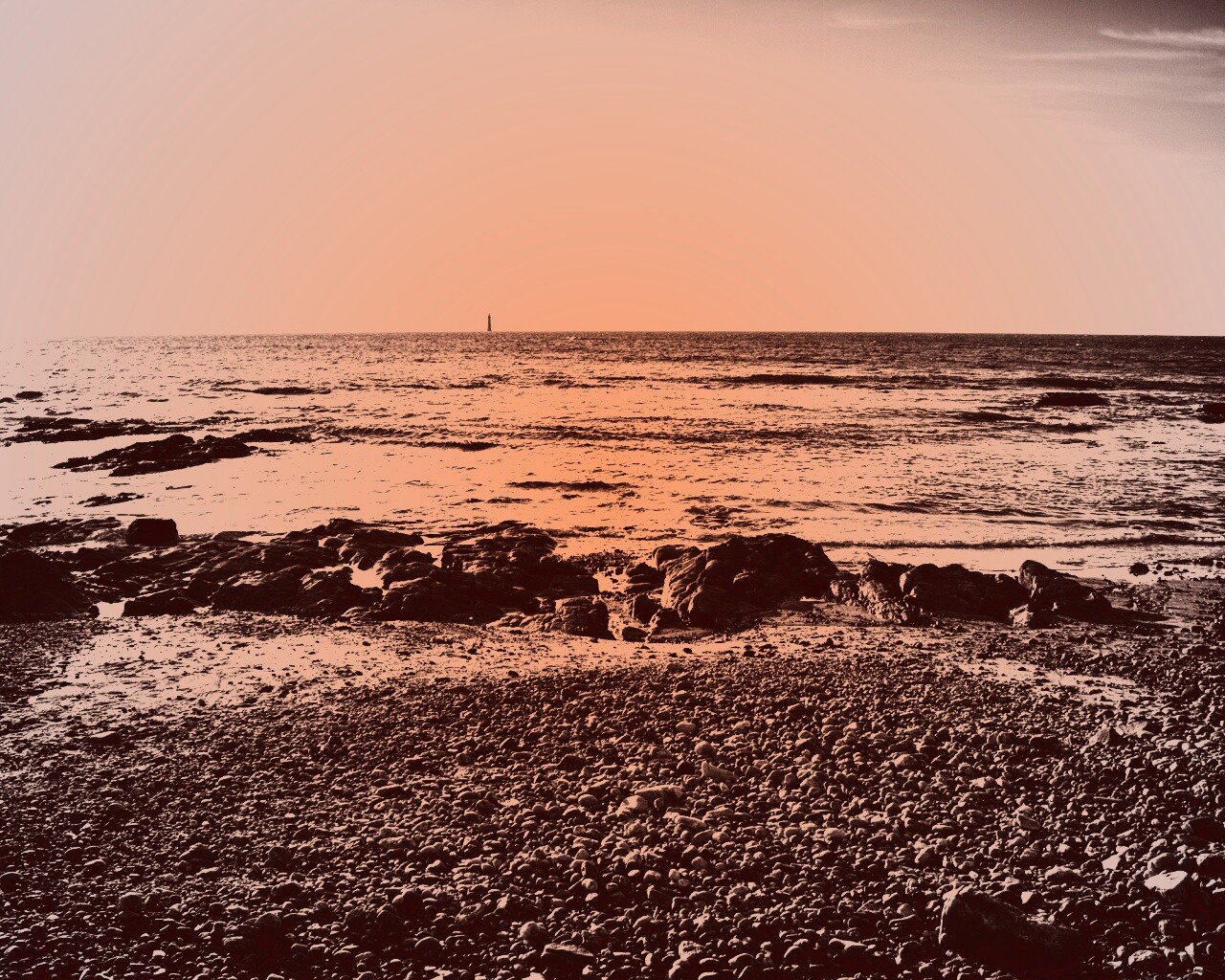 Чёрно-белое фото побережья обои