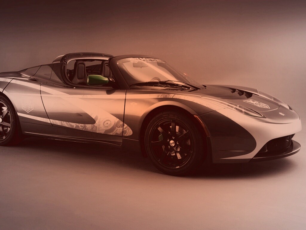Tag Heuer Tesla Roadster обои