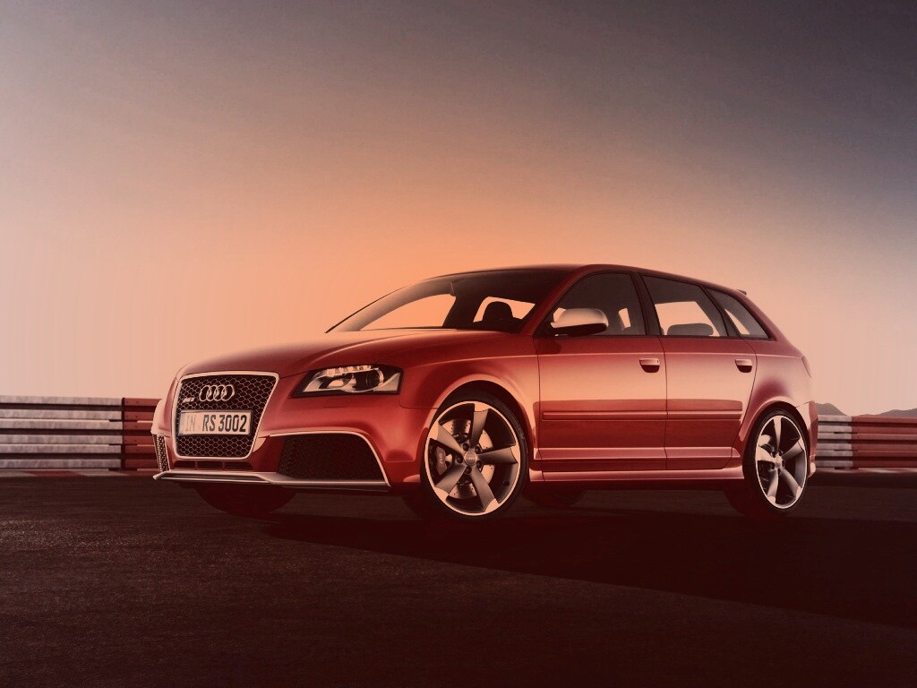 Фотосессия Audi RS3 на треке обои