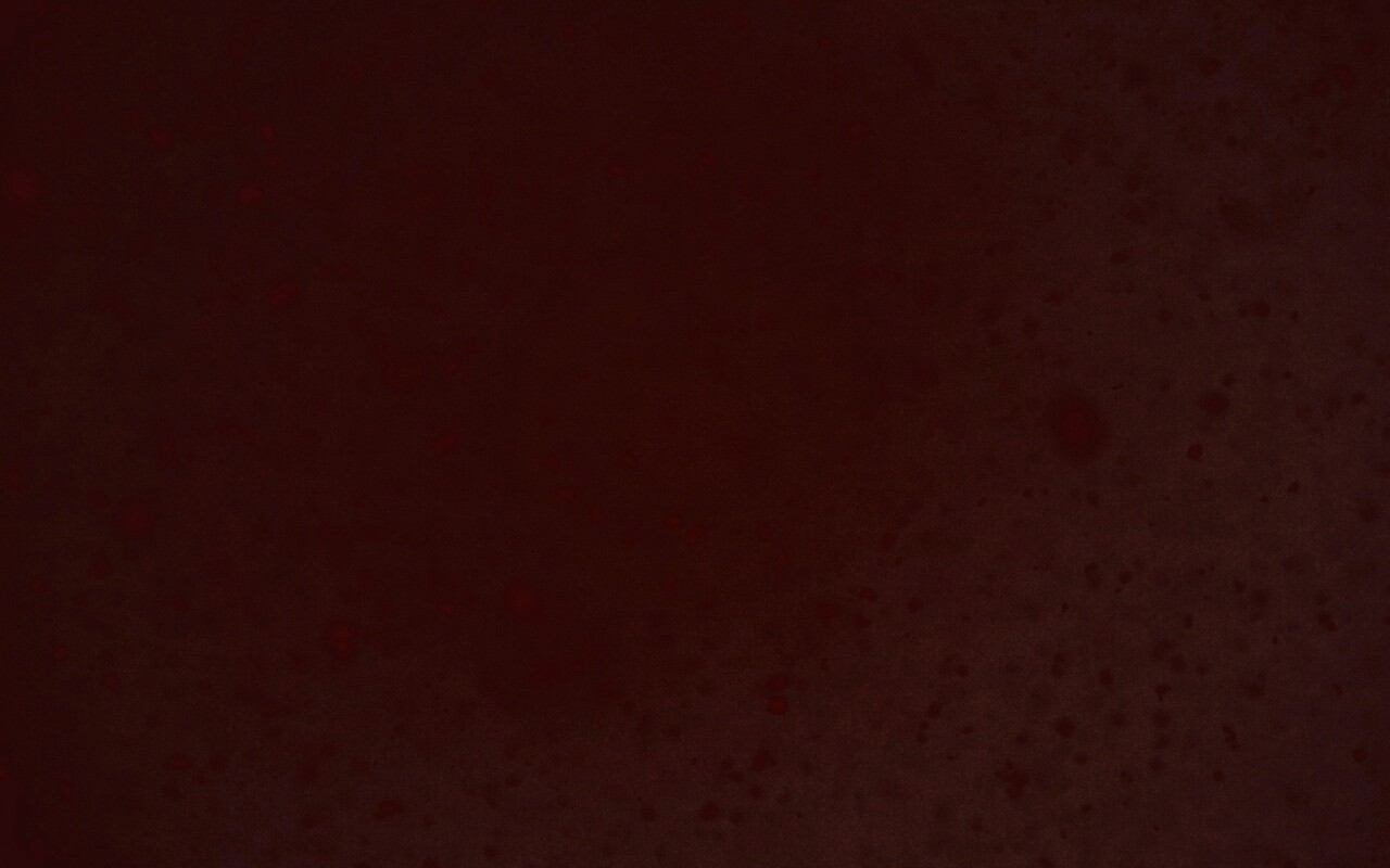 Черные пятна на сером фоне обои