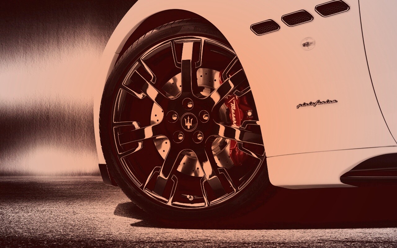 Колесу Maserati Granturismo обои