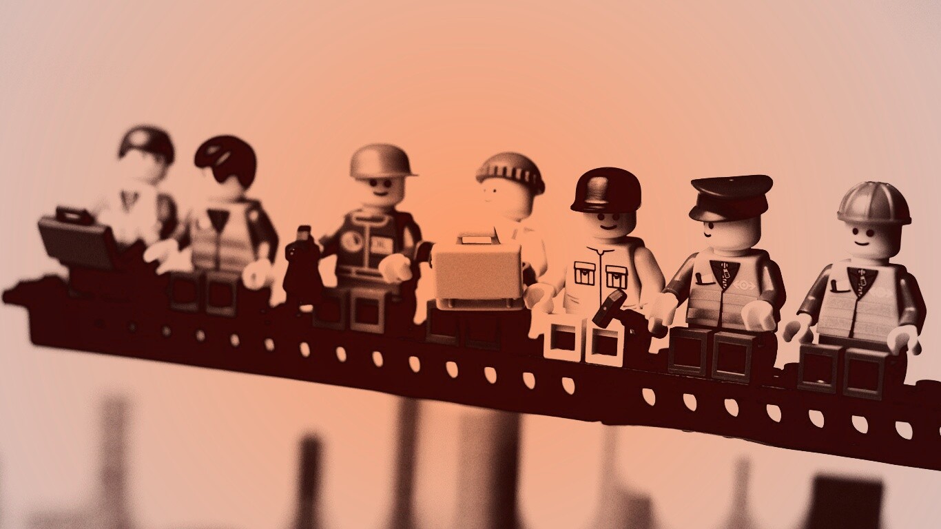 Lego строители обедают на балке обои