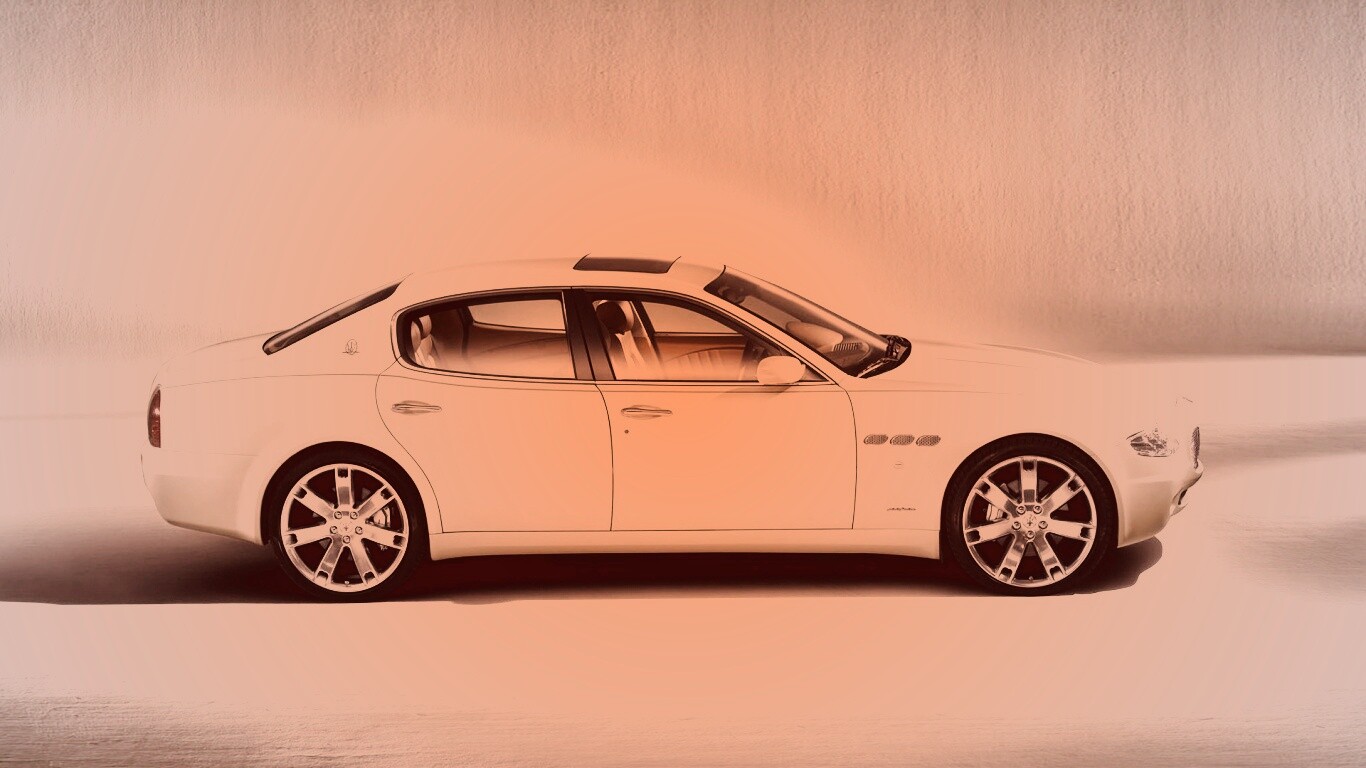 Maserati Quattroporte сбоку обои