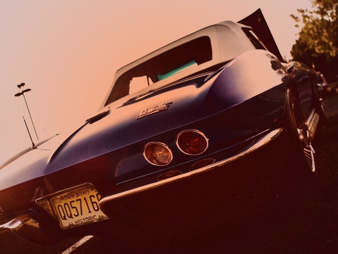 Ретро Chevrolet Corvette обои