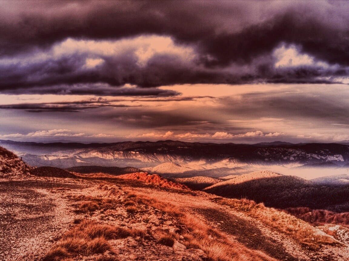 Горы в HDR обои