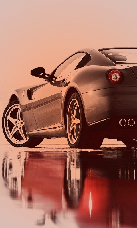 Ferrari в отражении обои