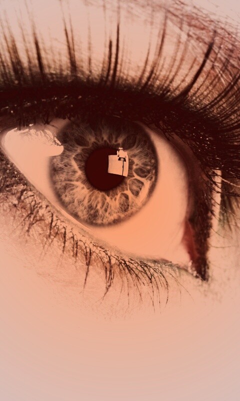 Глаза цвета стали обои