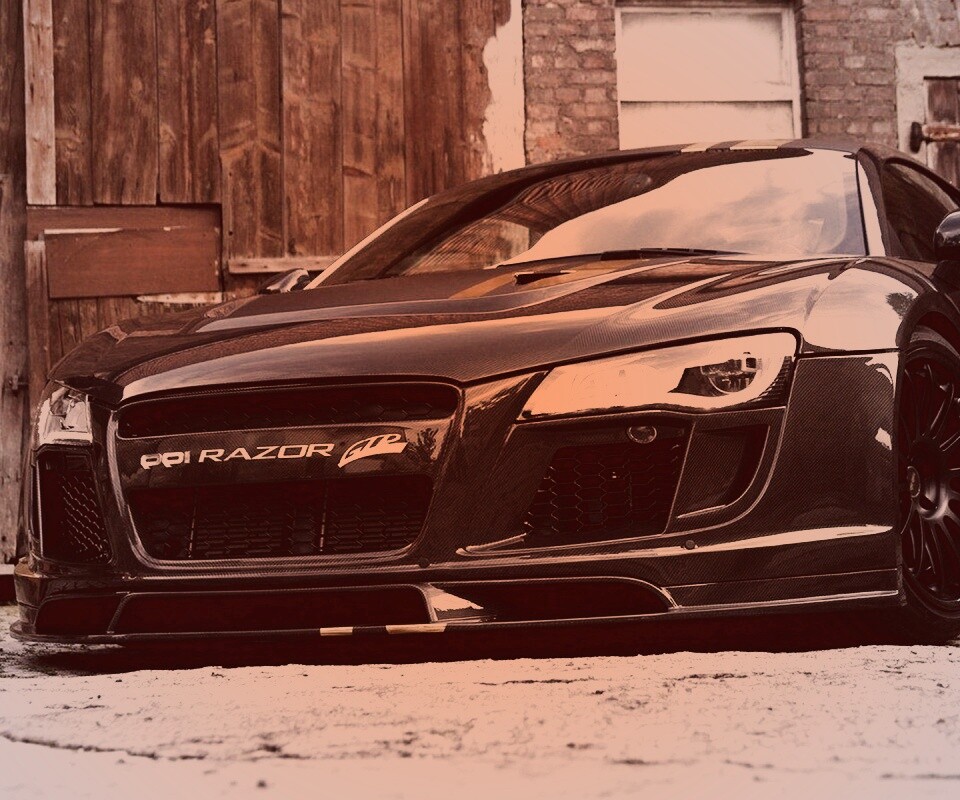 Черная Audi R8 обои
