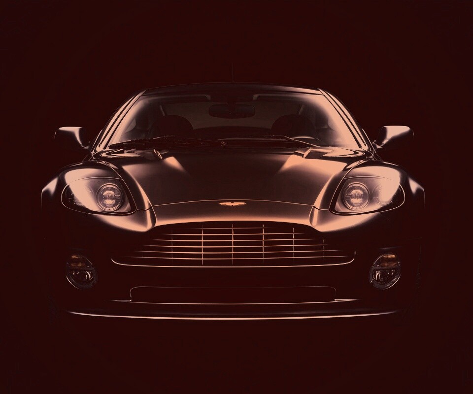 Aston Martin Vanqish обои