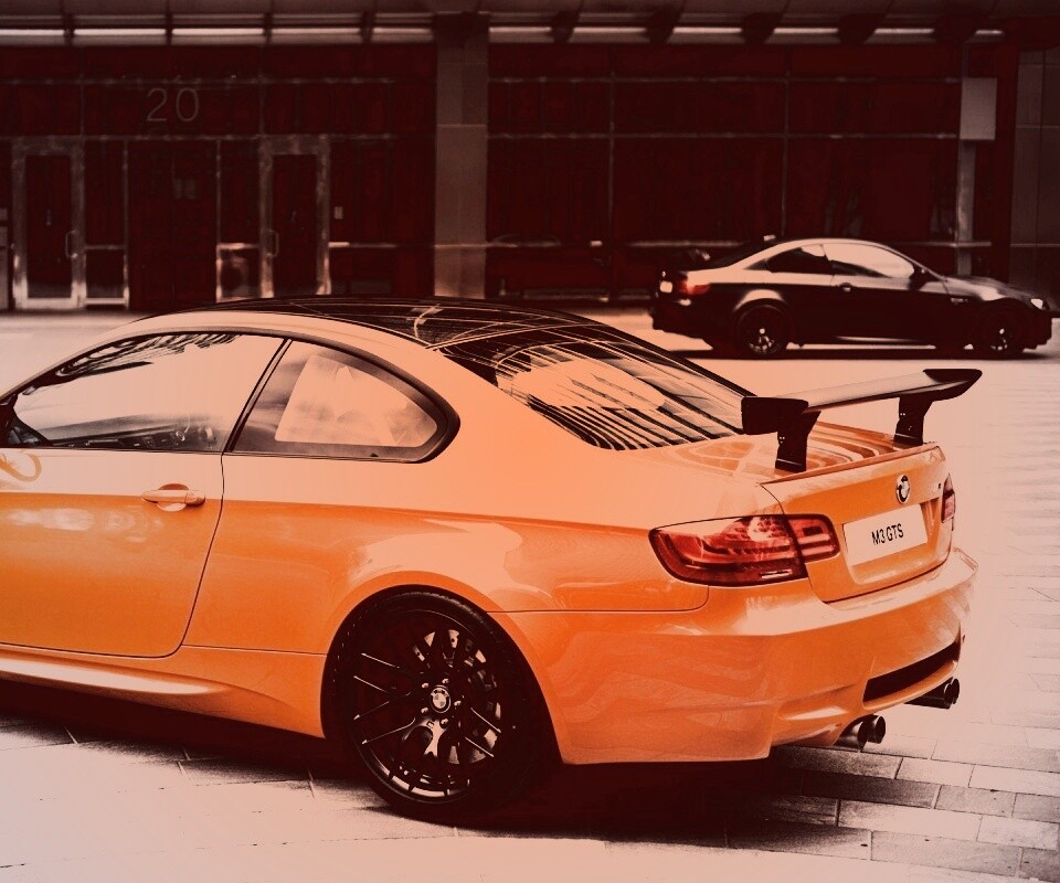 Оранжевый BMW M3 обои