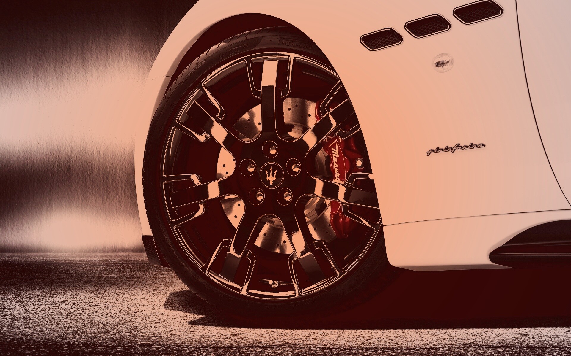 Колесу Maserati Granturismo обои