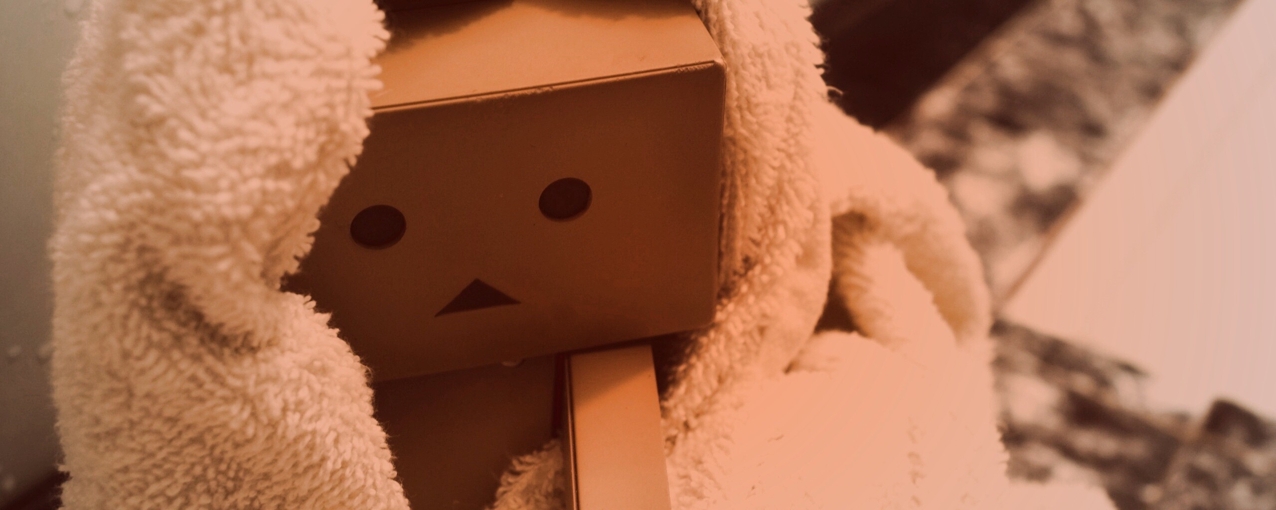 Yotsubato Danbo в полотенце обои