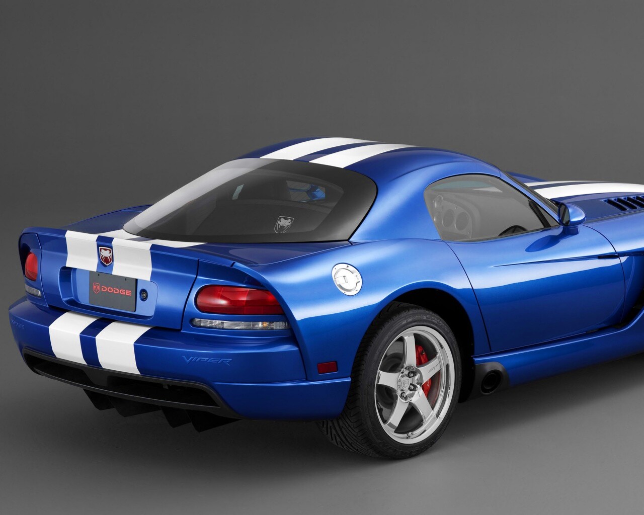 Синий Dodge Viper обои