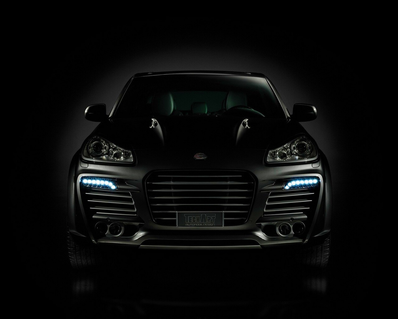Magnum для Porcshe Cayenne от Techart обои