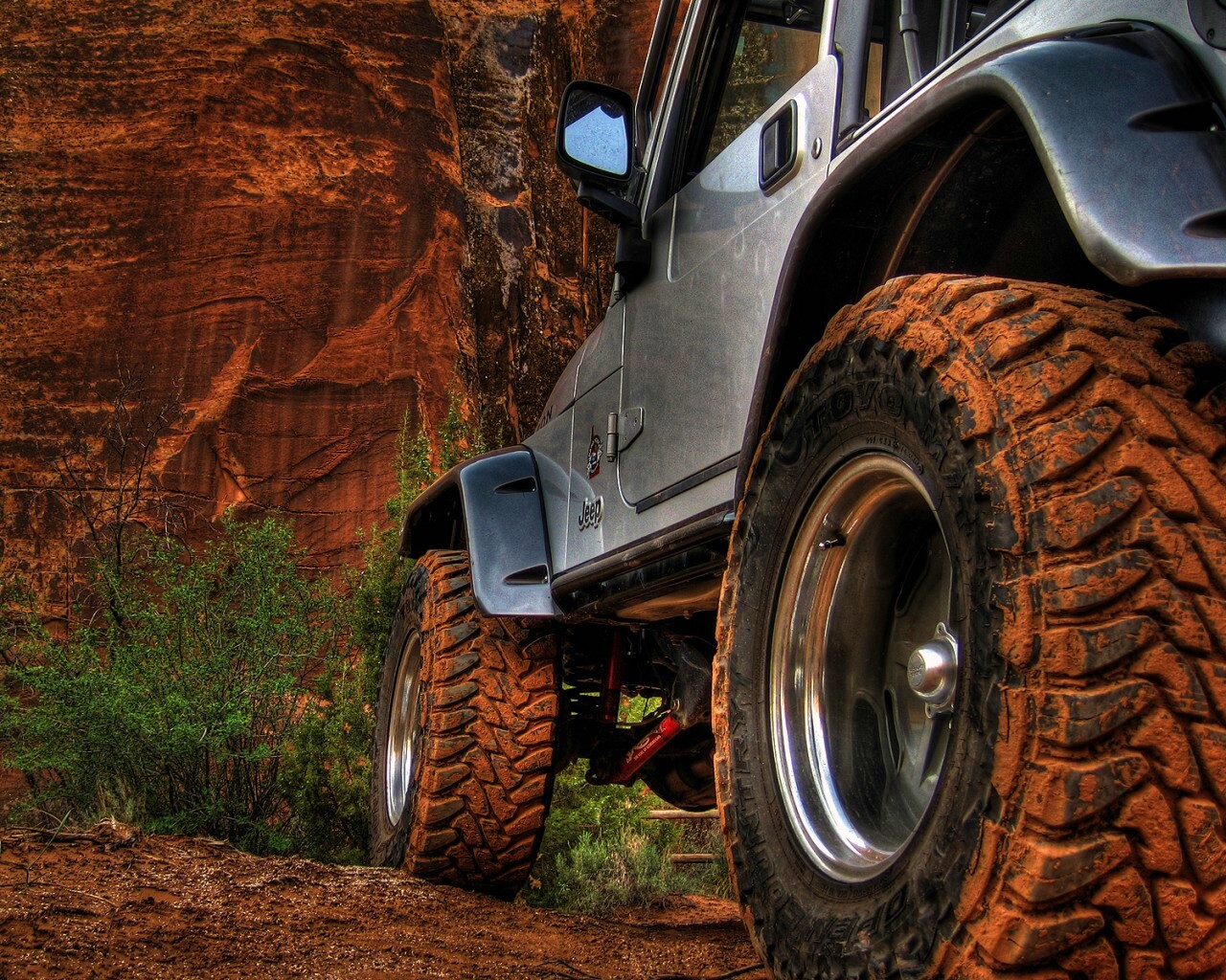 Jeep на бездорожье обои