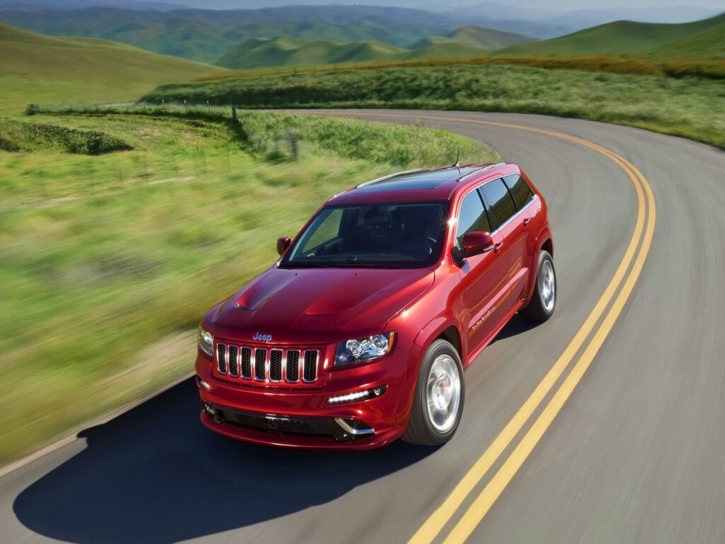 Jeep на дороге обои