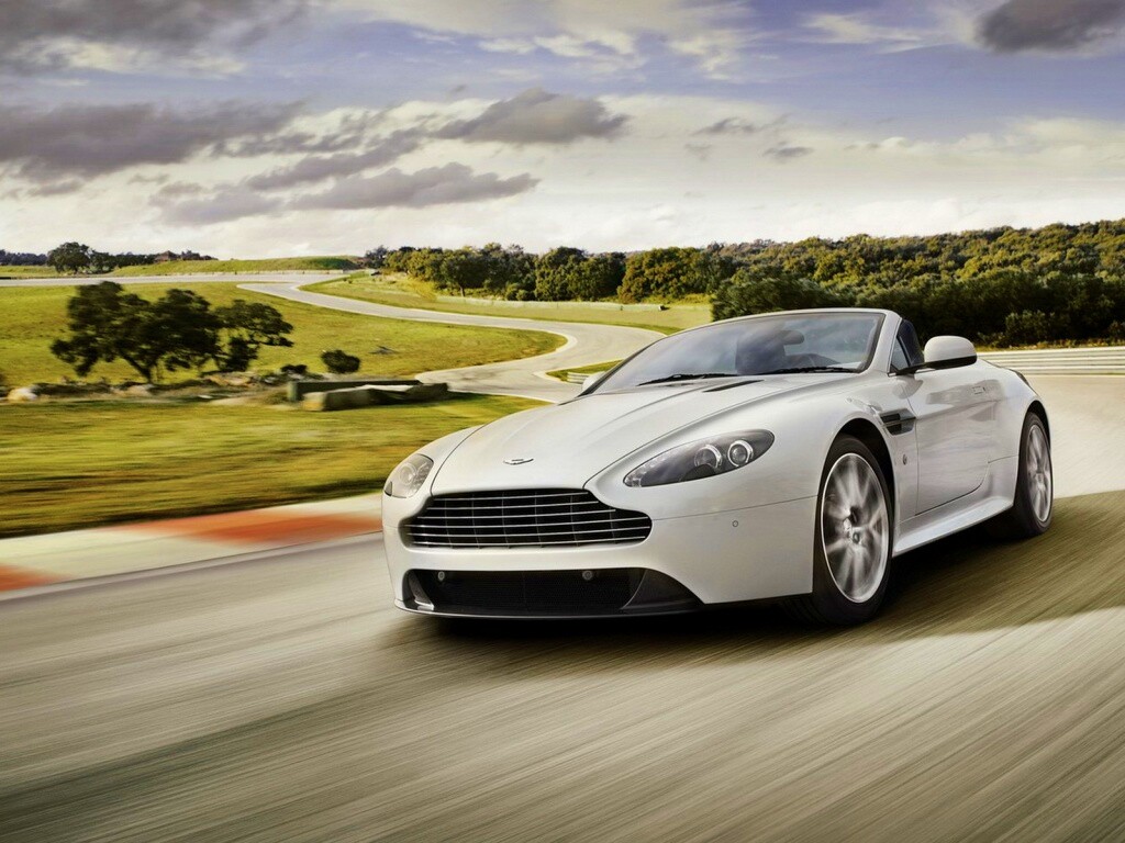 Aston Martin обои