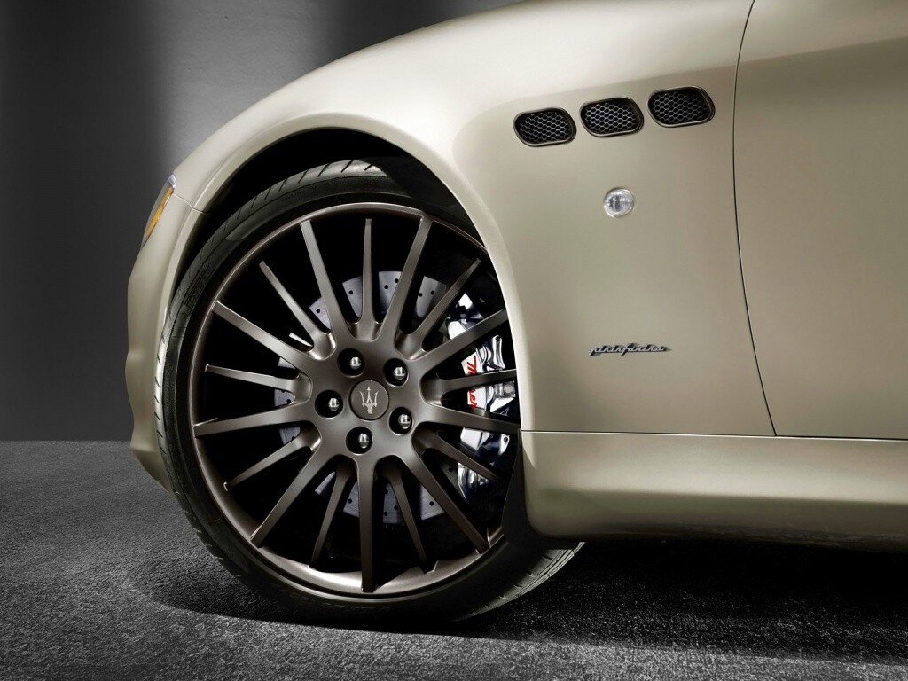 Рендер Maserati Quattropotre обои