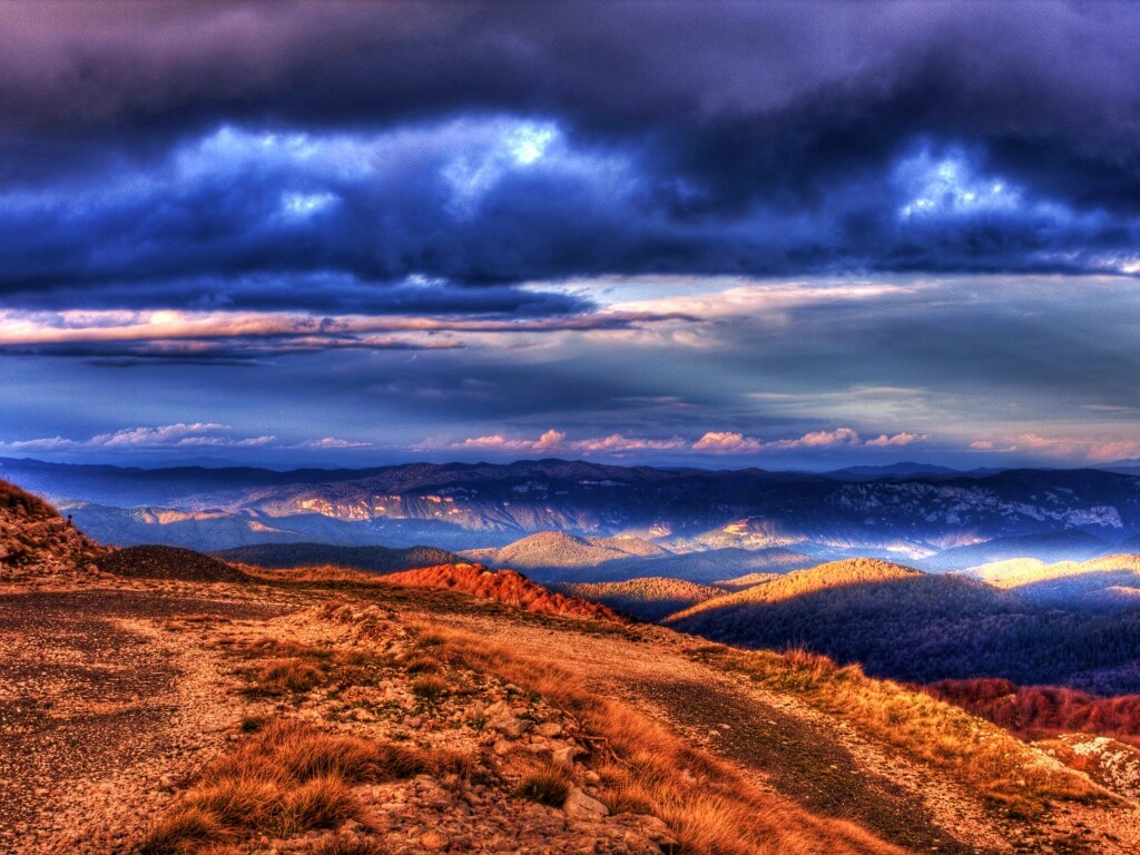 Горы в HDR обои