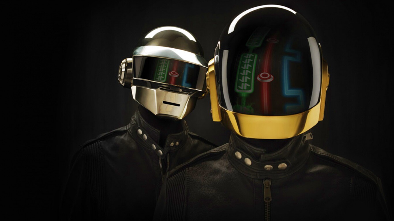 Daft Punk на темном фоне обои
