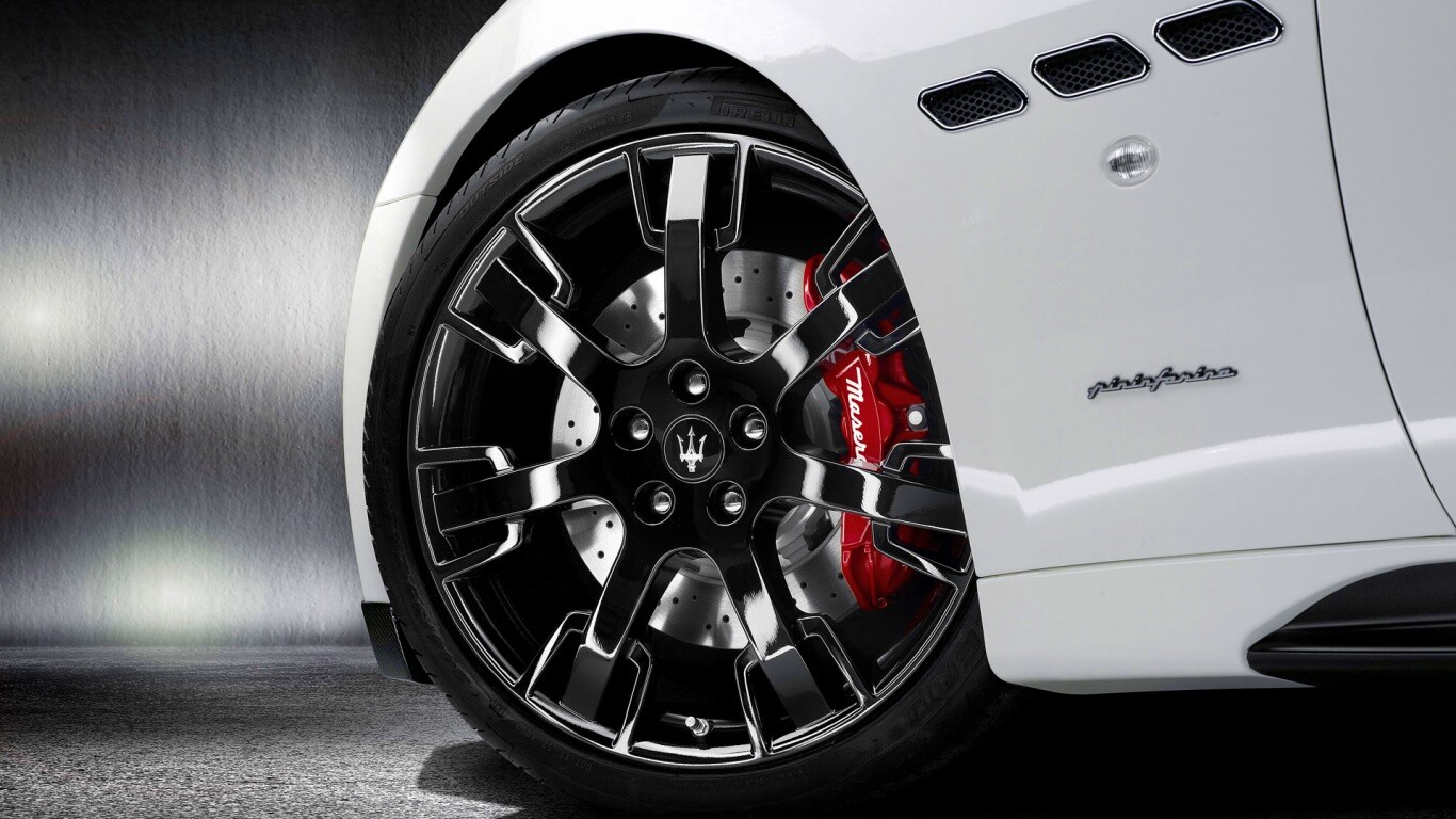 Колесу Maserati Granturismo обои