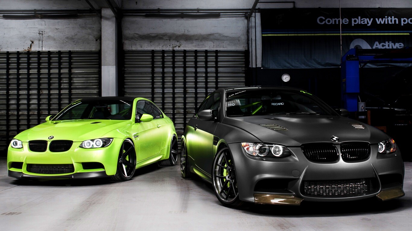 Черный и зеленый BMW M3 обои