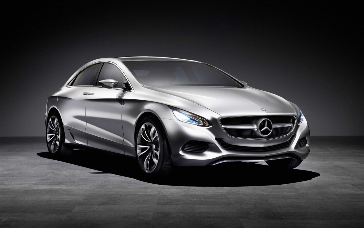 Mercedes Benz F800 обои