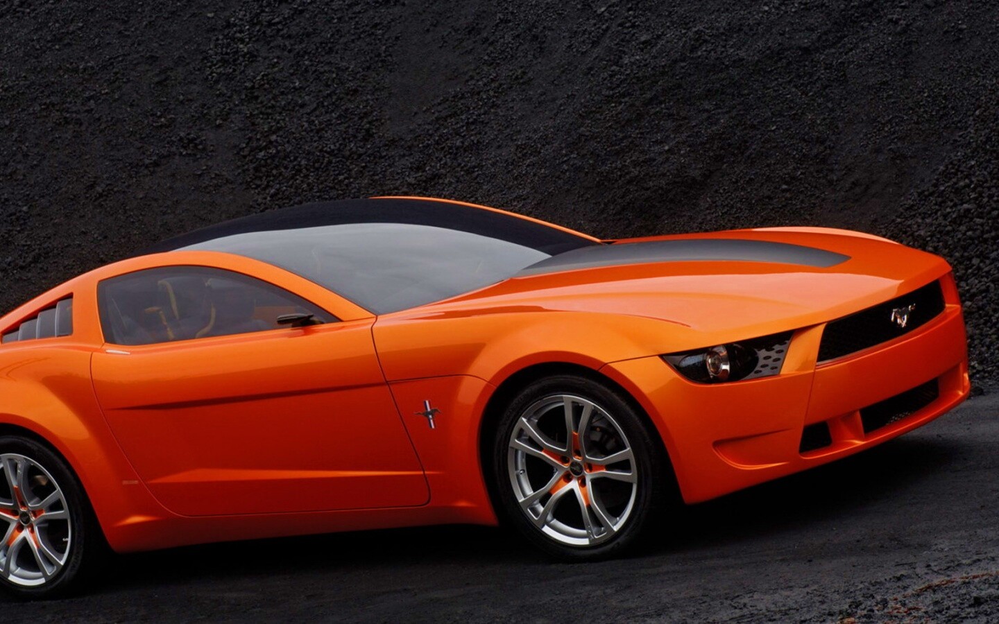 Ford Mustang Giugiaro обои