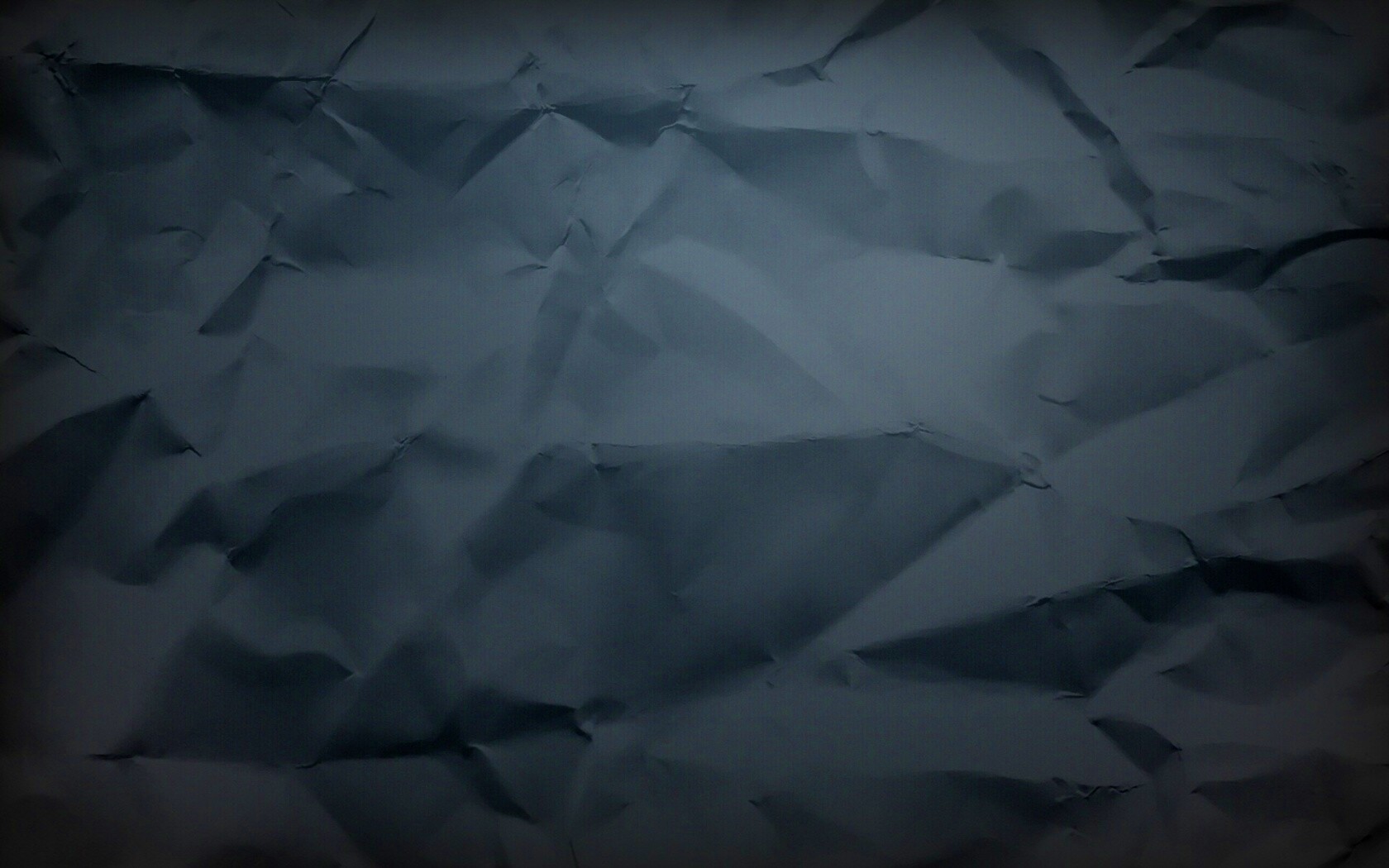 Темная мятая бумага обои