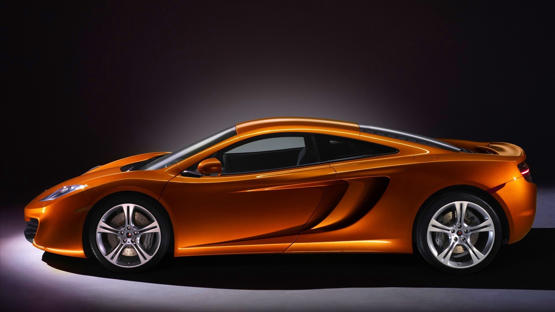 Mclaren в профиль обои