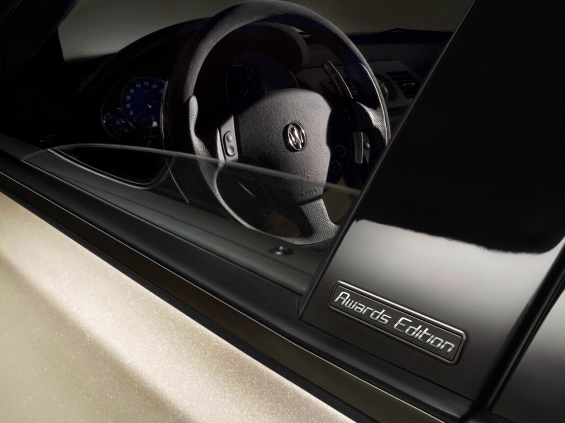 Борт maserati обои