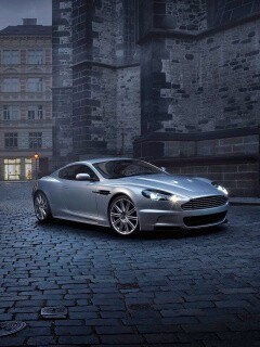 Серебристый Aston Martin обои