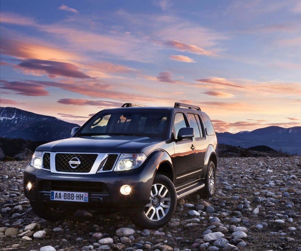 Nissan Pathfinder обои