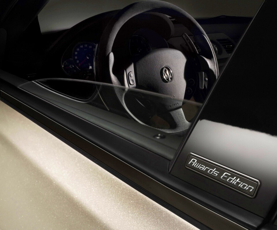Борт maserati обои
