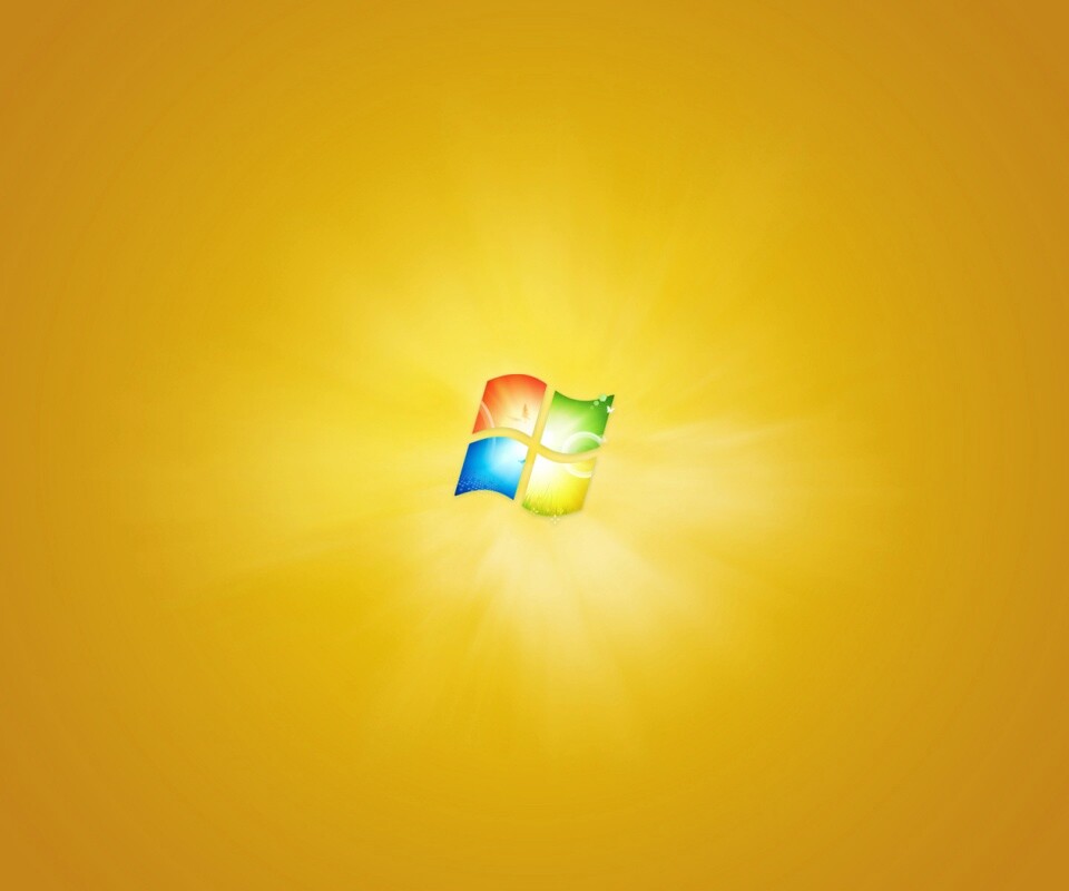 Яркий желтый логотип Windows 7 обои