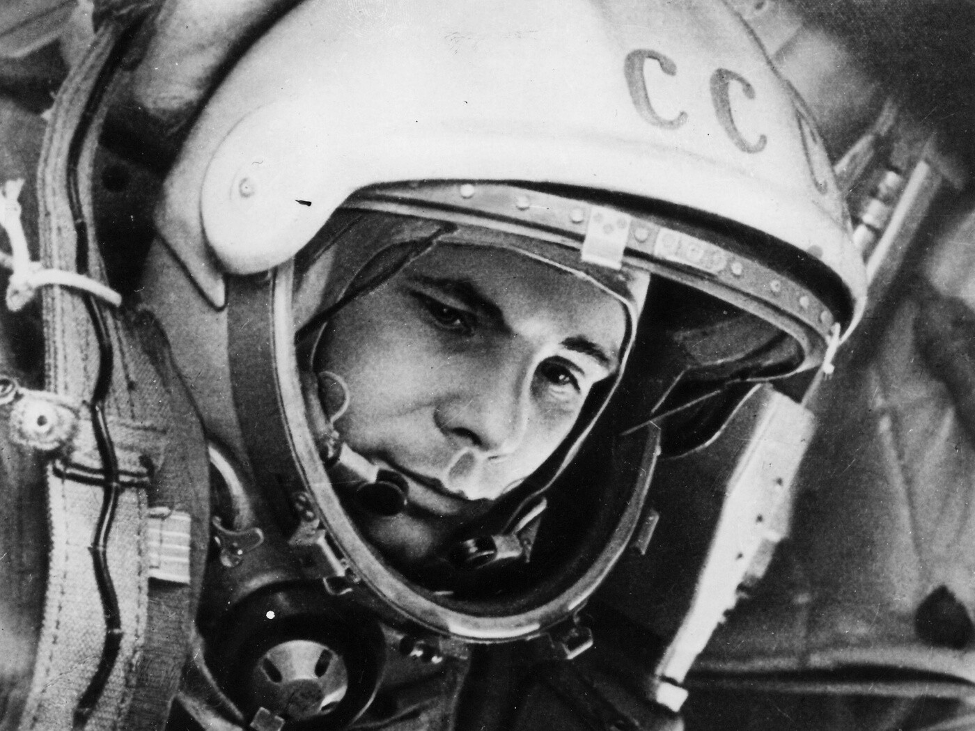 Юрий Алексеевич Гагарин обои