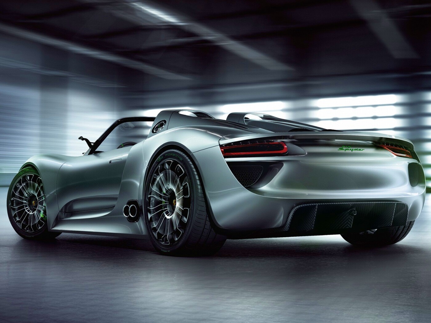 Porsche 918 Spider вид сзади обои