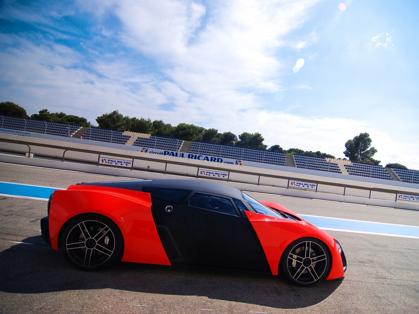 Marussia на треке обои