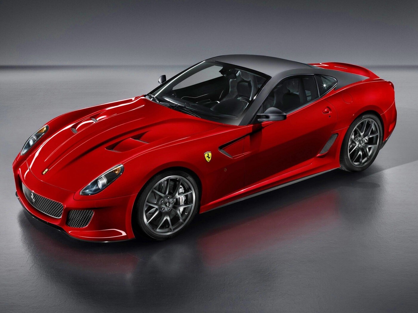Ferrari обои
