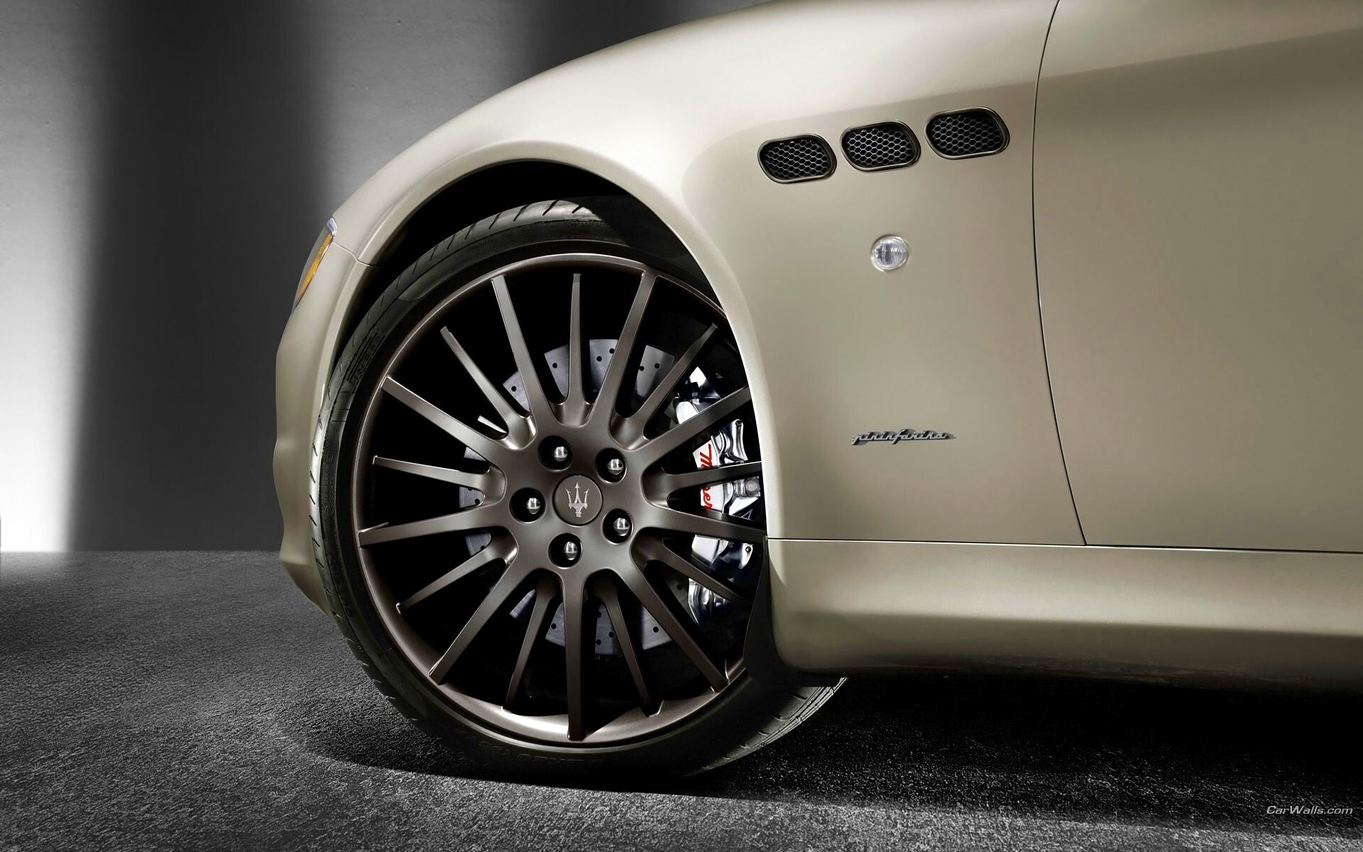 Рендер Maserati Quattropotre обои