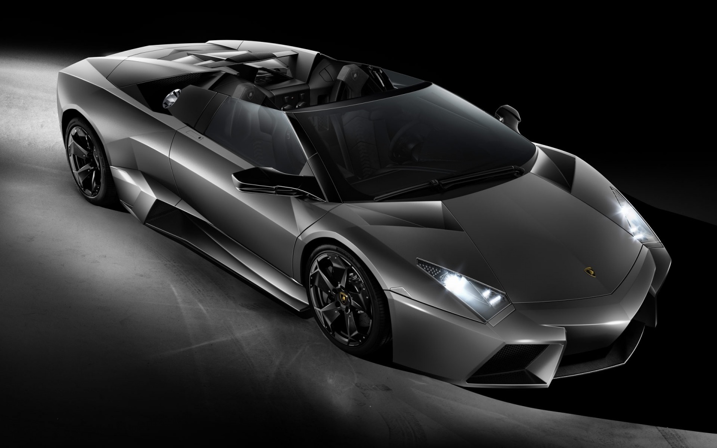 Lamborghini Reventon обои