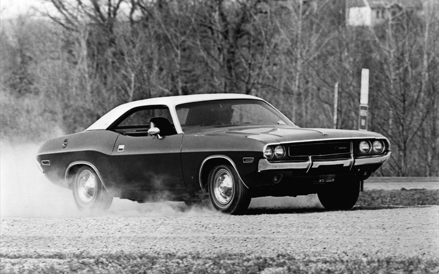 Черно-белое фото Dodge обои