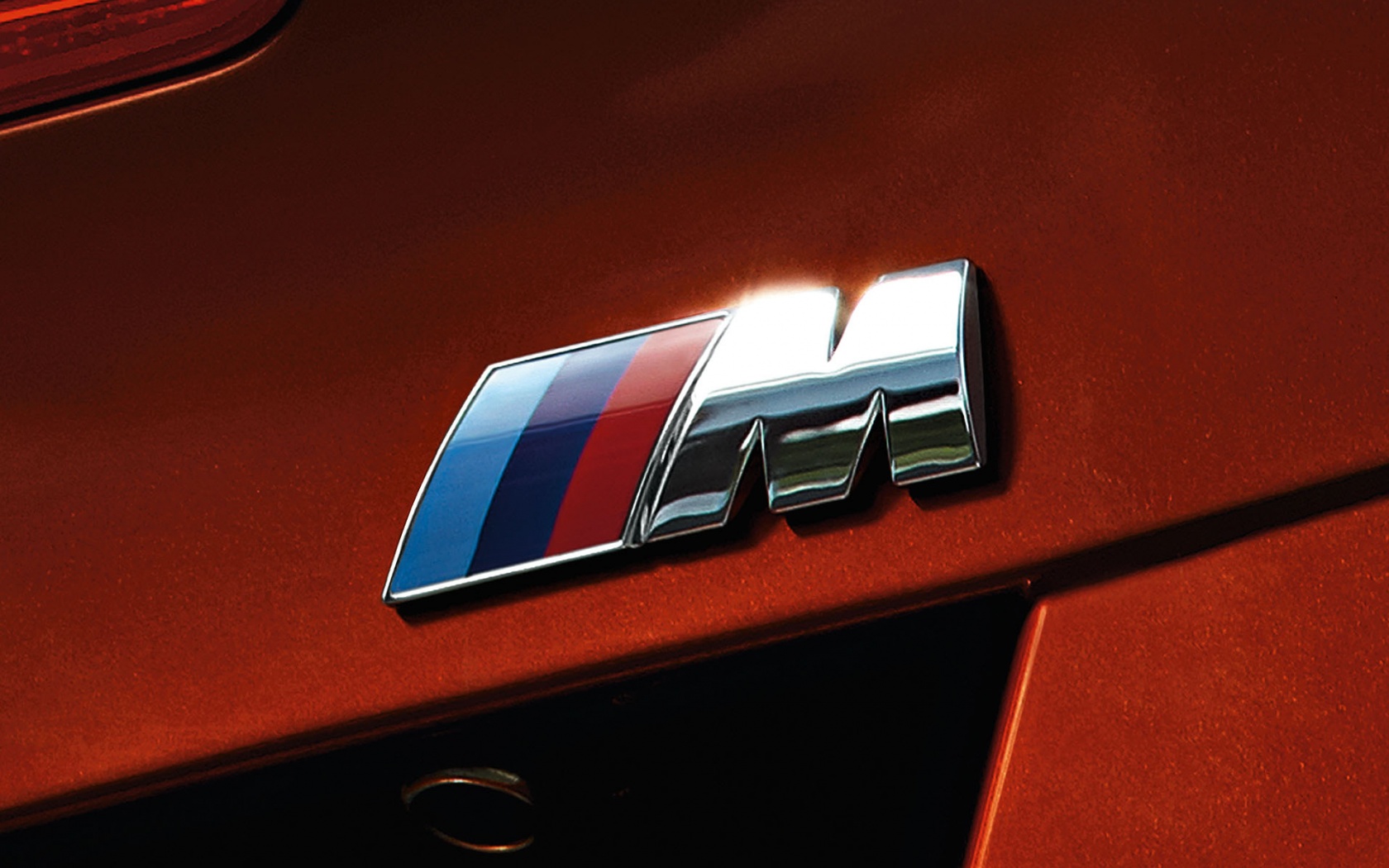 Логотип BMW M1 Series обои