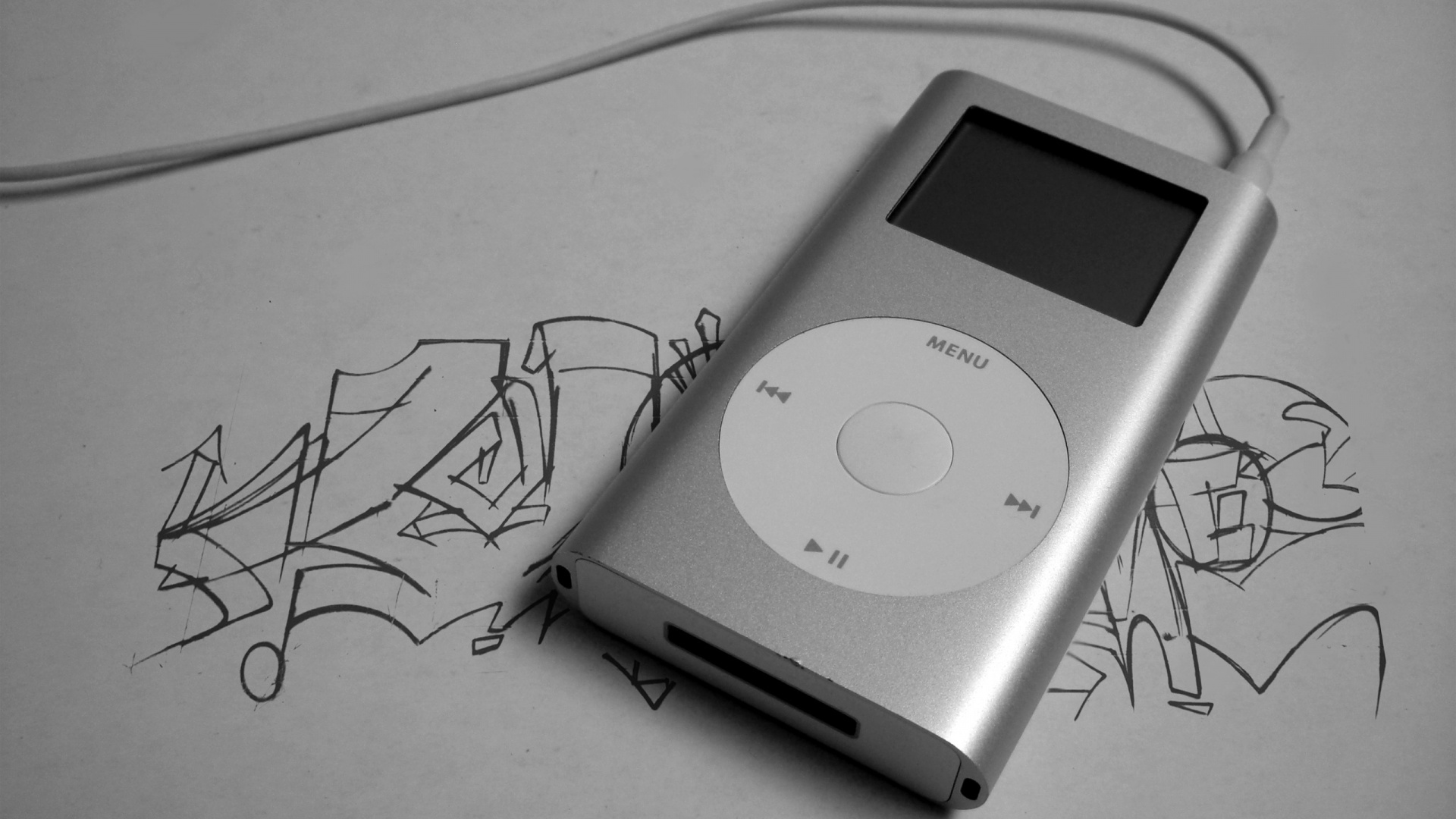 iPod на лиске с граффити обои