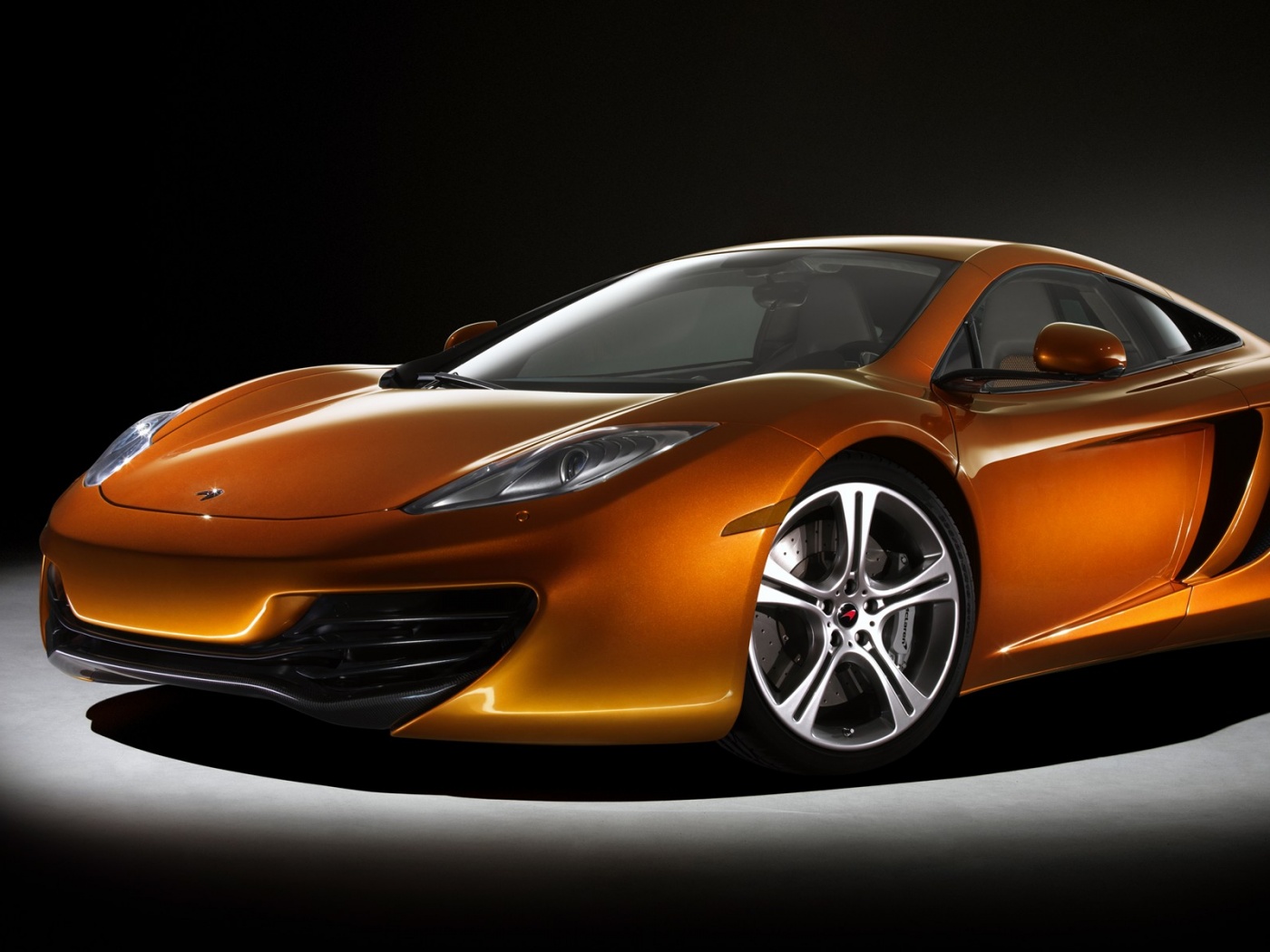 Mclaren обои