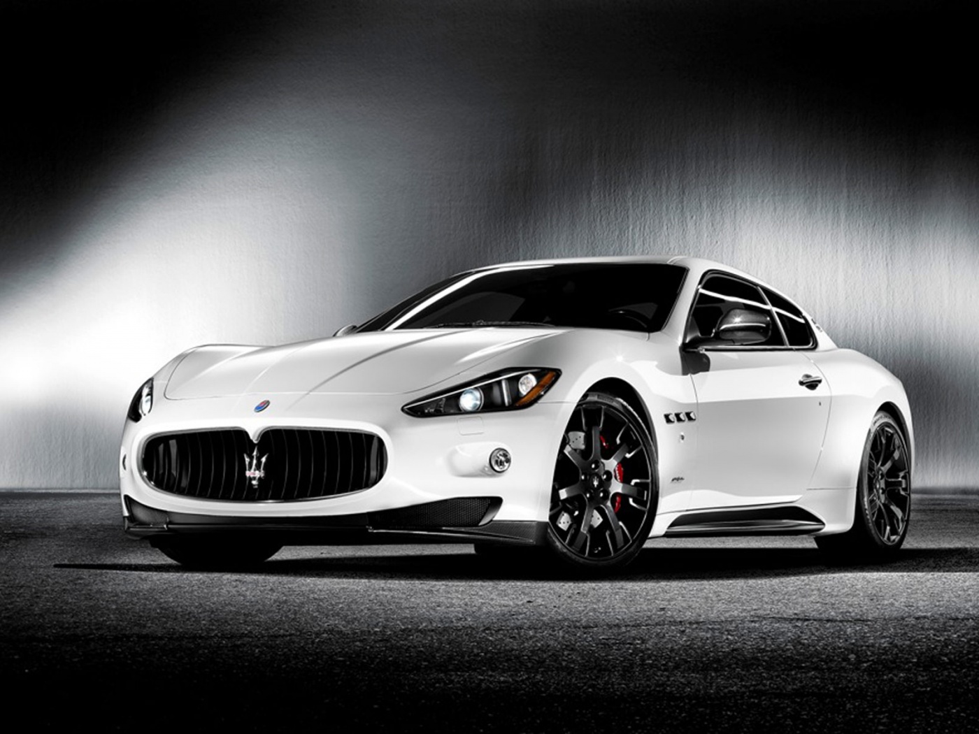 Maserati Granturismo обои