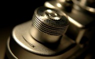 обои Макро фото переключателя на фотоаппарате для рабочего стола макро фотоаппарат