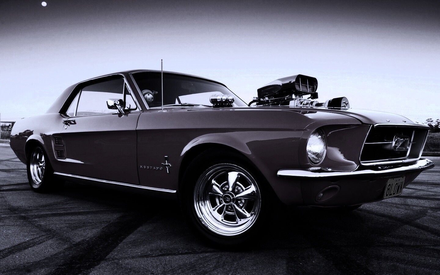 Мускулкар Ford Mustang обои
