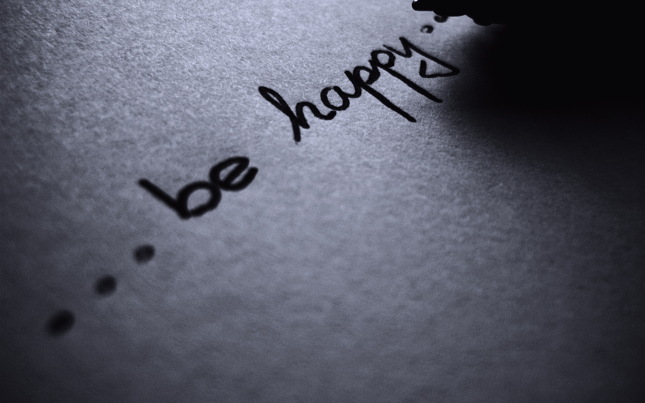 Be happy ru. Be Happy надпись. Be Happy картинки. Обои be Happy. Картинки be Happy на рабочий стол.