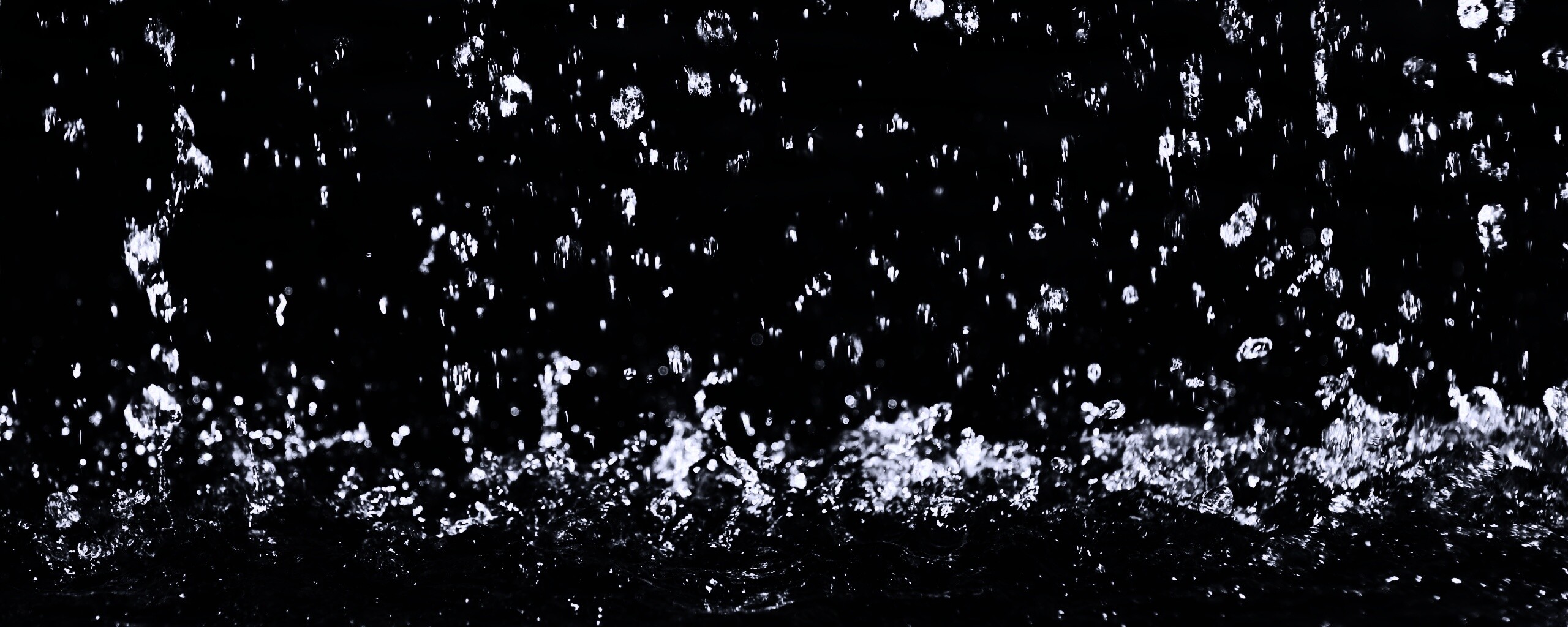 Песня падает вода падает. Капли футаж. Капли текстура. Дождь. Падающая вода.